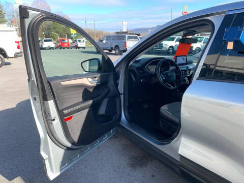 2021 Ford Escape Hybrid SE