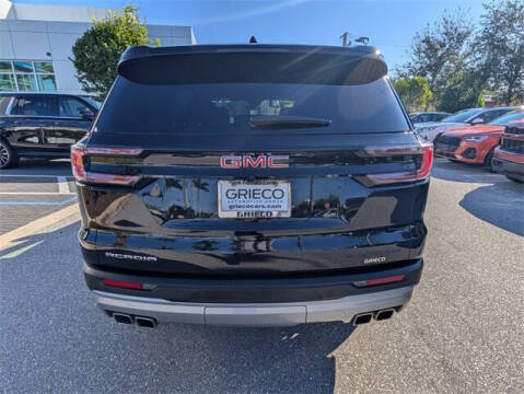 2024 GMC Acadia Elevation