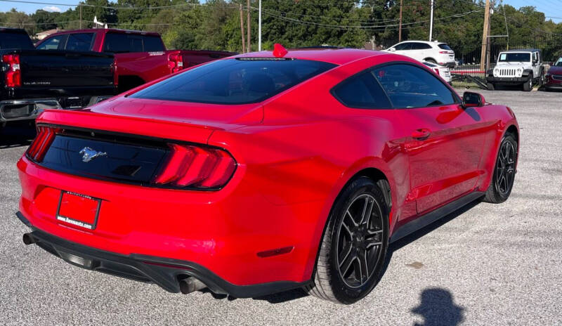 2021 Ford Mustang EcoBoost