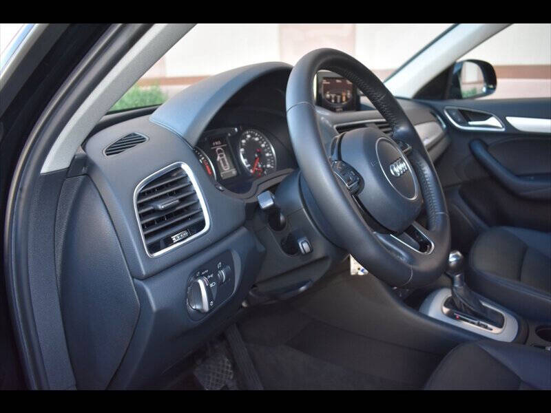 2017 Audi Q3 2.0T quattro Premium