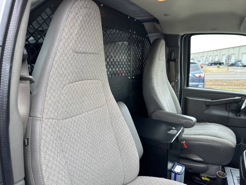 2016 Chevrolet Express 2500