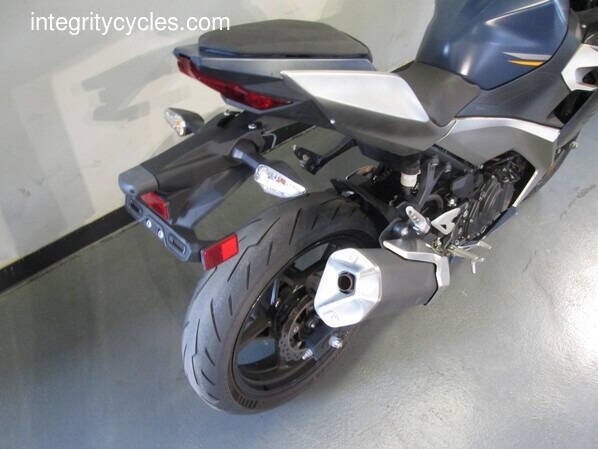 2023 Kawasaki Ninja® 400 ABS