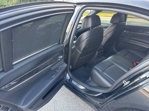 2011 BMW 7 Series 750i