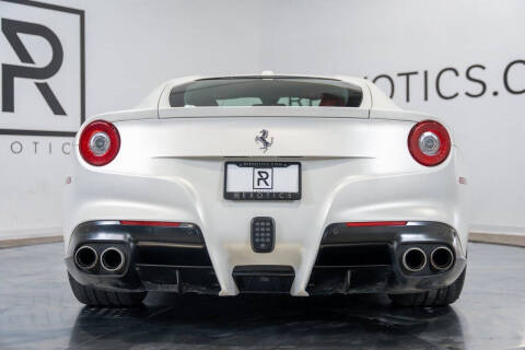 2015 Ferrari F12berlinetta