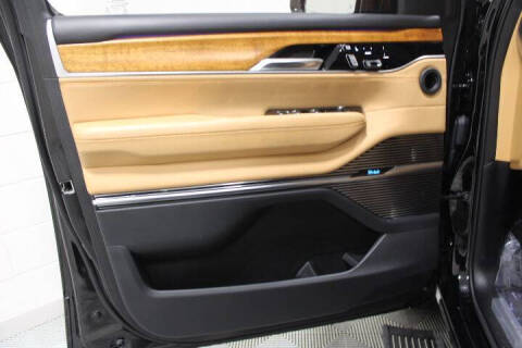 2022 Jeep Grand Wagoneer Series III