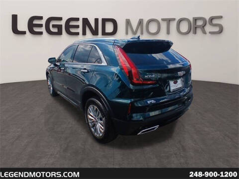 2025 Cadillac XT4 Premium Luxury