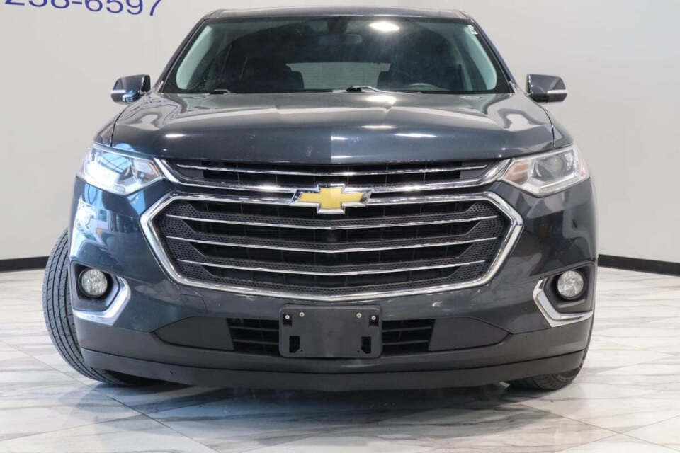 2018 Chevrolet Traverse for sale at IMD MOTORS, INC in Dallas, TX