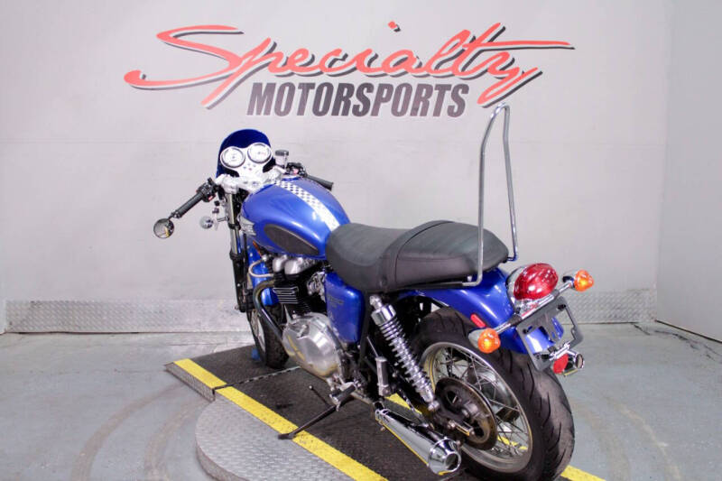 2005 Triumph Thruxton