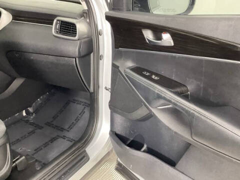 2020 Kia Sorento LX V6