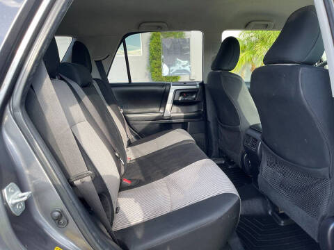 2015 Toyota 4Runner SR5