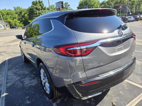 2020 Buick Enclave Essence