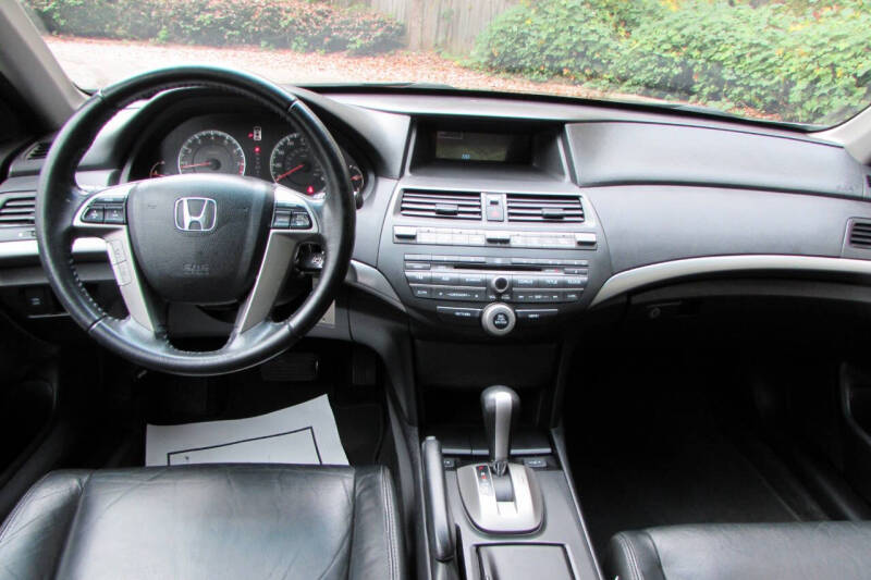 2010 Honda Accord EX-L V6 photo 18