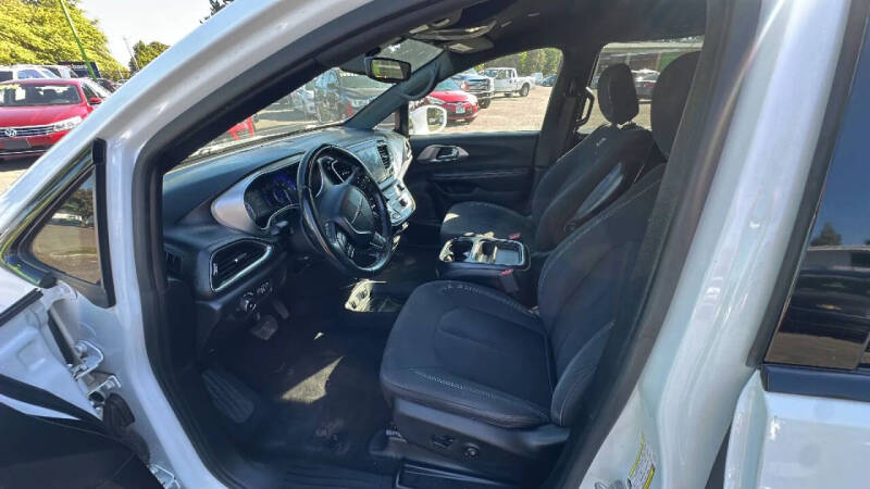 2018 Chrysler Pacifica Touring Plus