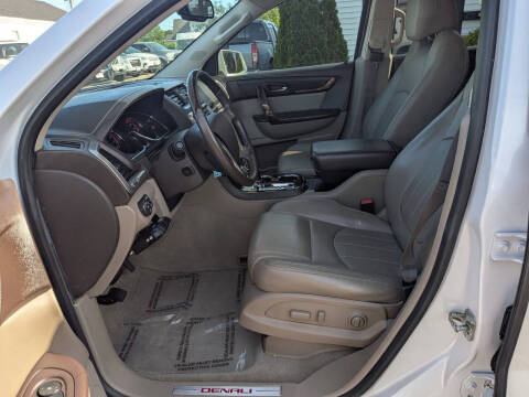 2016 GMC Acadia Denali
