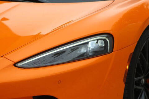 2023 McLaren GT