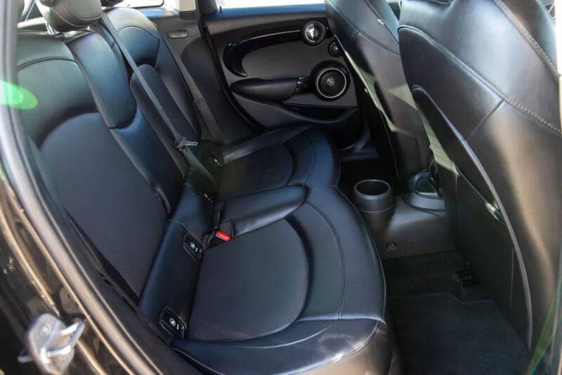 2015 MINI Hardtop 4 Door Cooper S