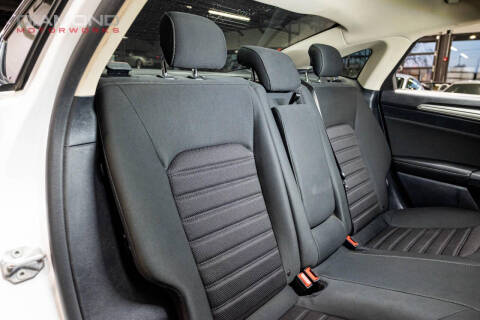 2020 Ford Fusion Hybrid SE