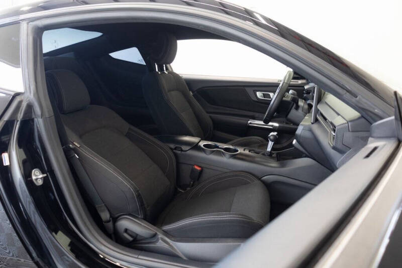 2024 Ford Mustang EcoBoost