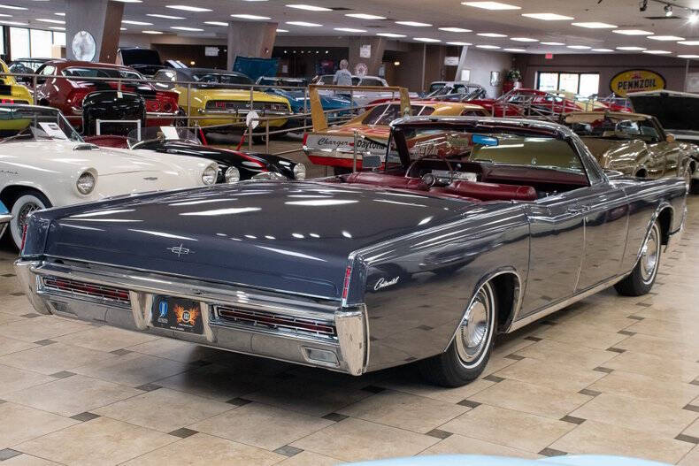 1967 Lincoln Continental