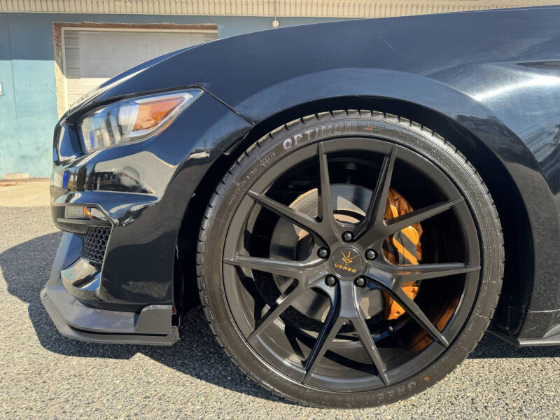 2017 Ford Mustang GT