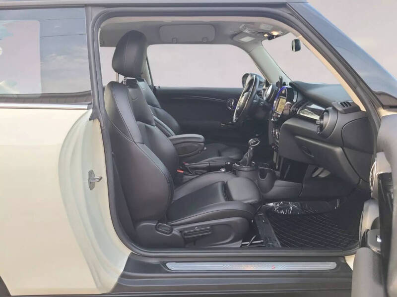 2016 MINI Hardtop 2 Door Cooper S