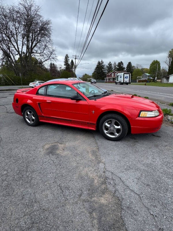 2000 Ford Mustang