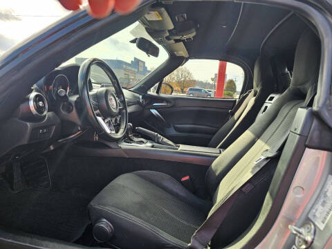 2017 FIAT 124 Spider Classica