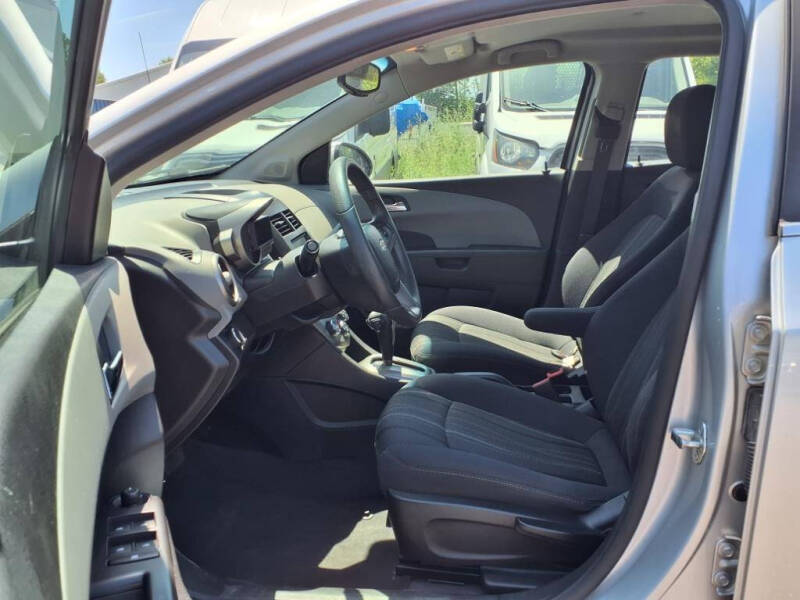 2013 Chevrolet Sonic LT Auto