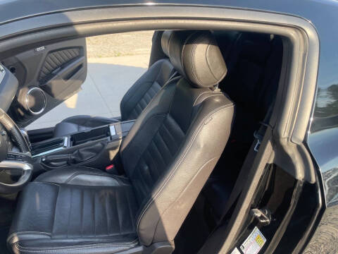 2012 Ford Mustang V6 Premium