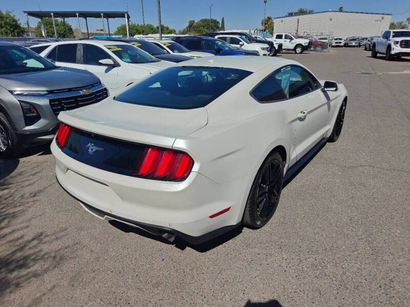 2017 Ford Mustang EcoBoost Premium