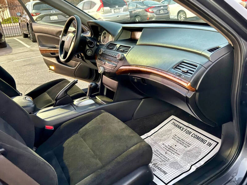 2011 Honda Accord EX V6