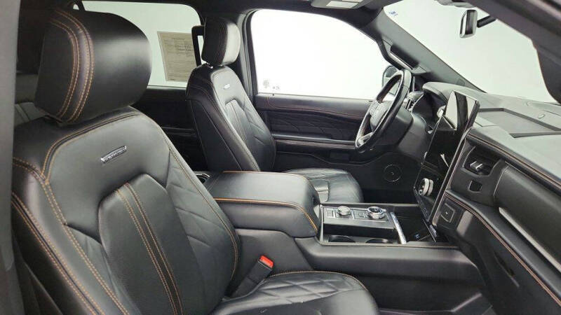 2022 Ford Expedition MAX Platinum