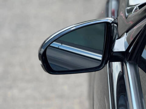 2017 Kia Cadenza Premium