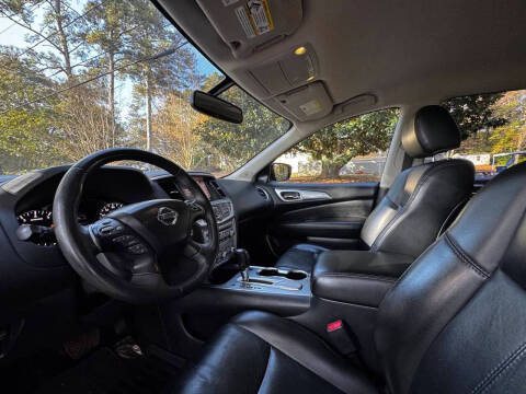 2017 Nissan Pathfinder