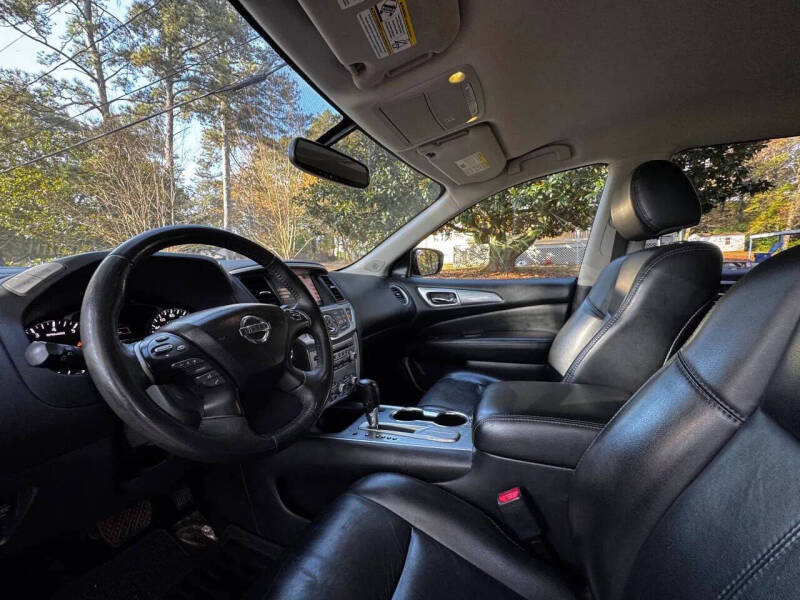 2017 Nissan Pathfinder