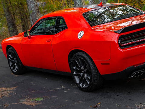 2021 Dodge Challenger SXT