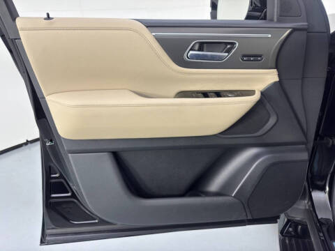 2025 Infiniti QX80 Pure