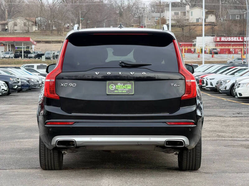 2018 Volvo XC90 T6 Momentum