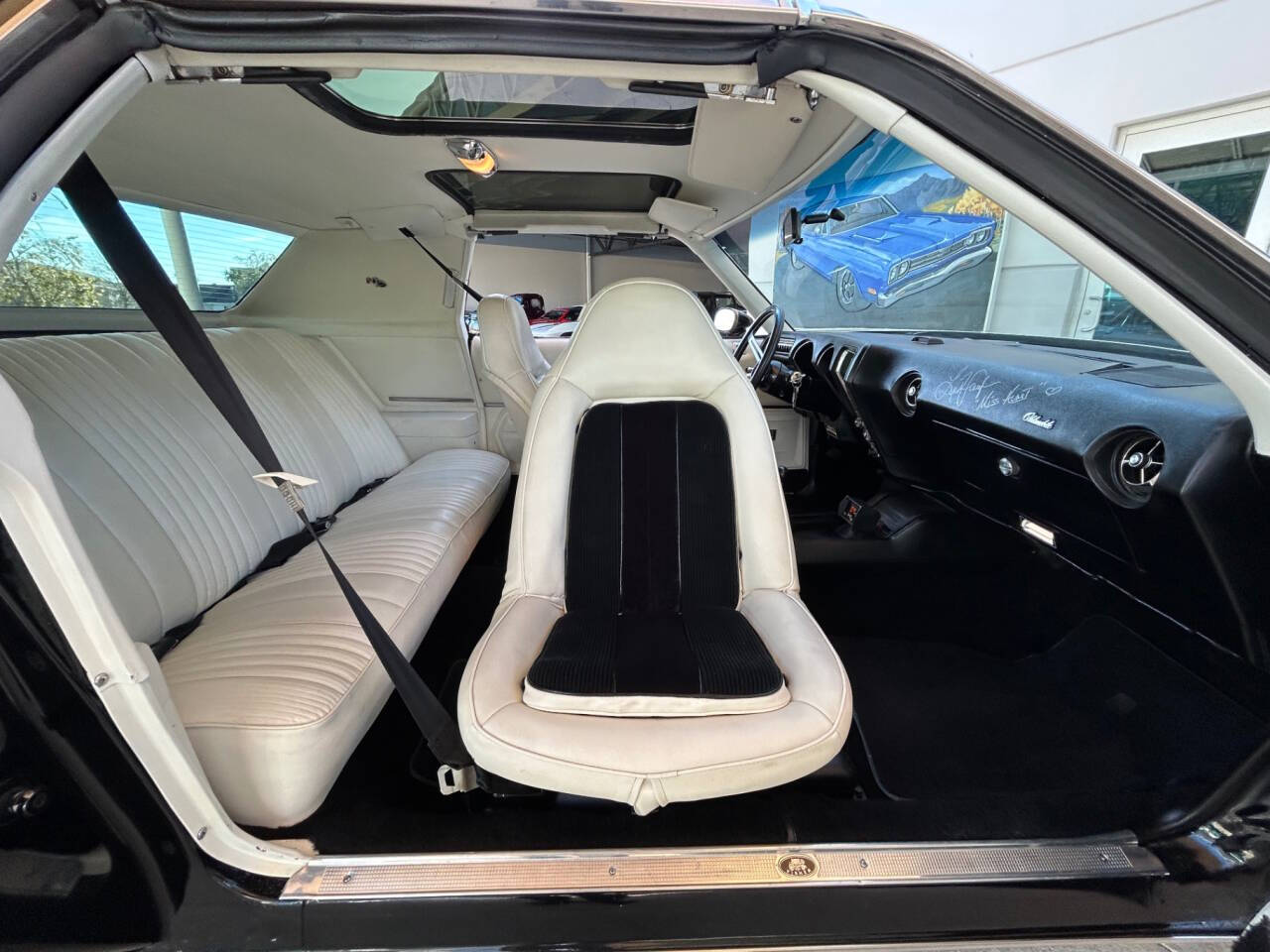 1975 Oldsmobile Cutlass 33