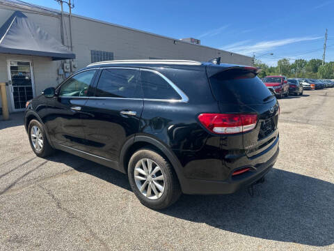 2018 Kia Sorento LX