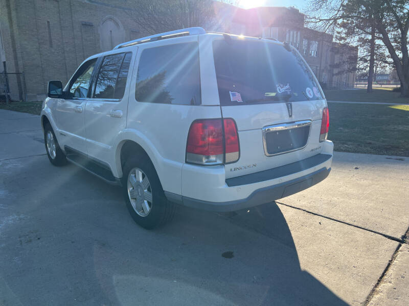 2004 Lincoln Aviator for sale at BRAVO AUTO EXPORT INC in Harper Woods MI