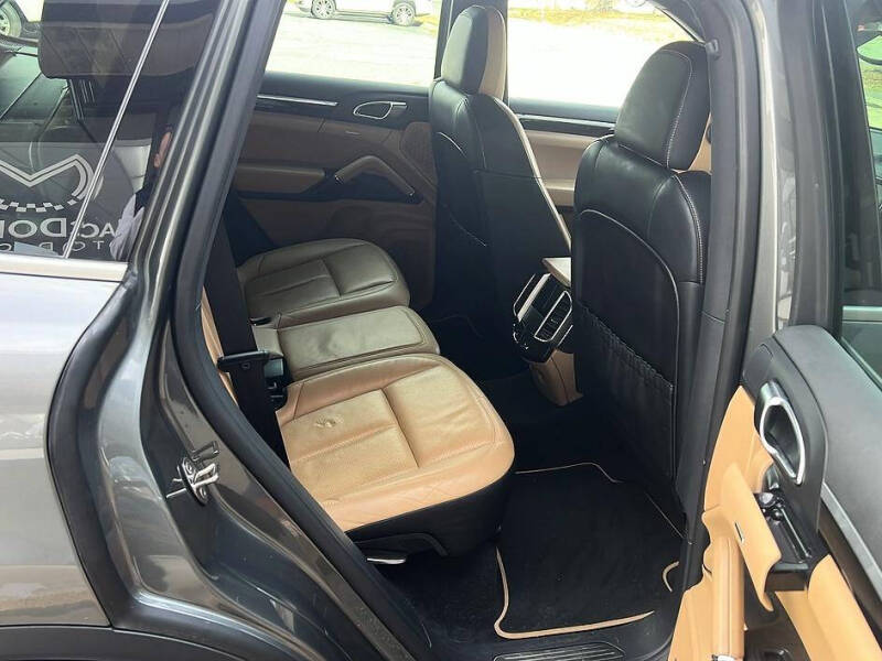 2014 Porsche Cayenne