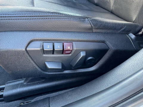 2012 BMW 3 Series 328i