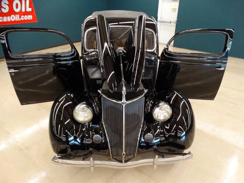 1936 Ford Tudor