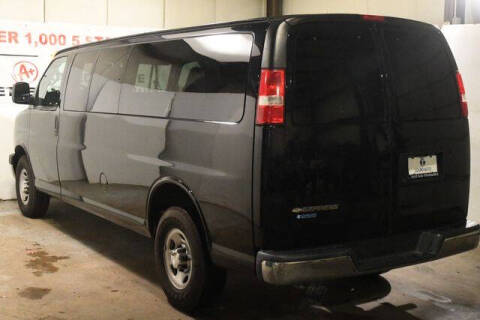 2017 Chevrolet Express LT 3500