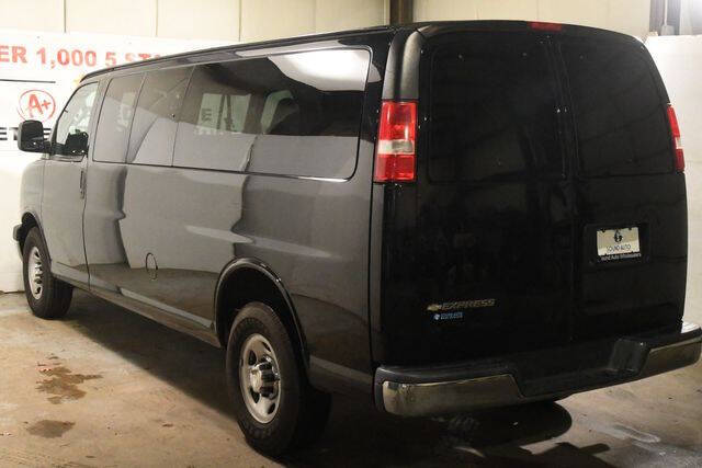 2017 Chevrolet Express LT 3500