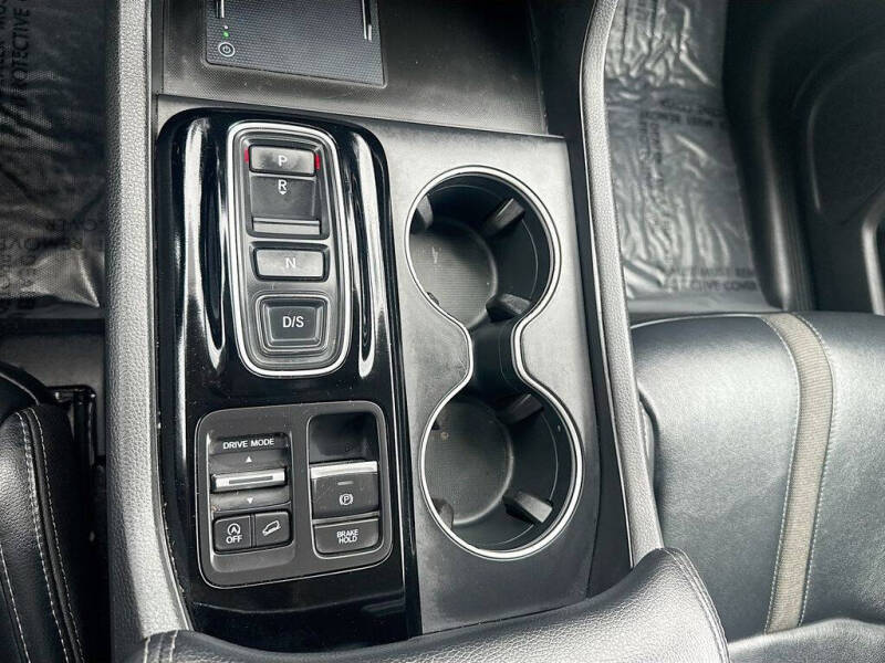 2024 Honda Pilot Touring
