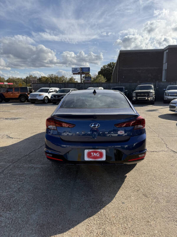 2020 Hyundai Elantra SEL