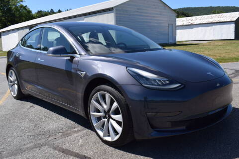 2018 Tesla Model 3 for sale at CAR TRADE in Slatington PA