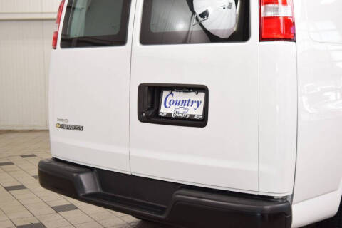 2025 Chevrolet Express 2500